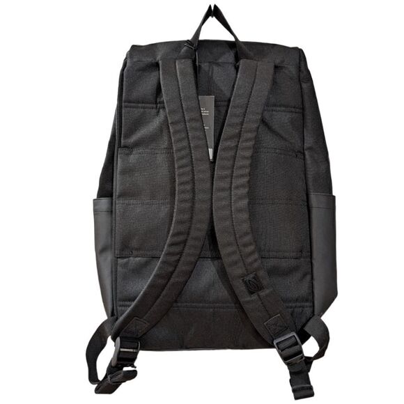 Timbuk2 Incognito Flap Pack in Urban Black Commuter Backpack Unisex One Size NWT - Picture 3 of 8